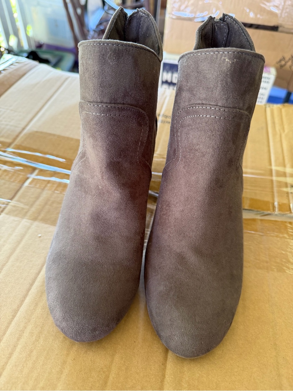 Source Unknown Dark Brown Suede Ankle Booties